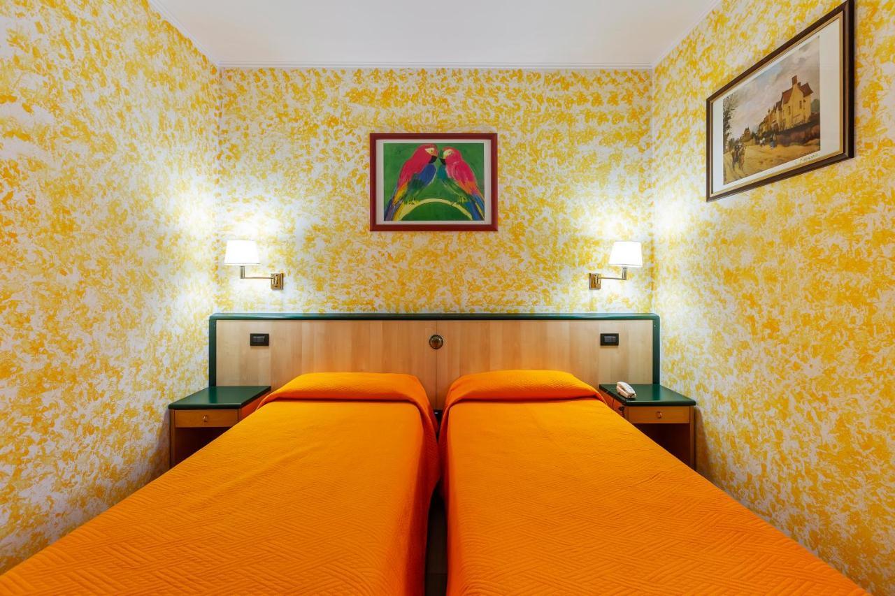 Ginosi Arizona Hotel Milánó Kültér fotó