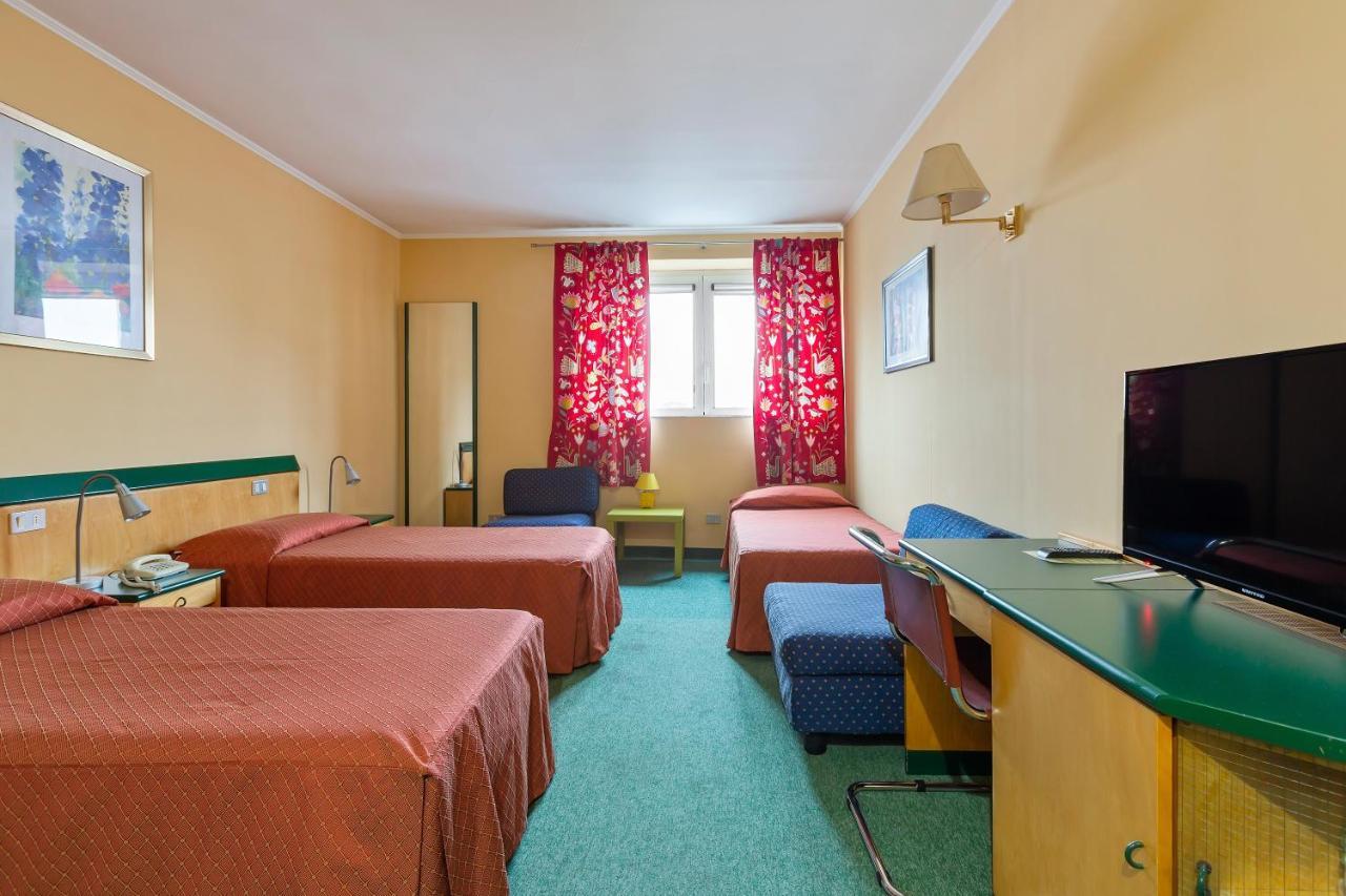 Ginosi Arizona Hotel Milánó Kültér fotó